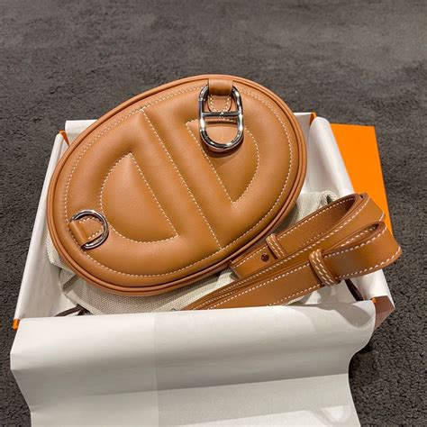 hermès in the loop belt bag|hermes belt unisex.